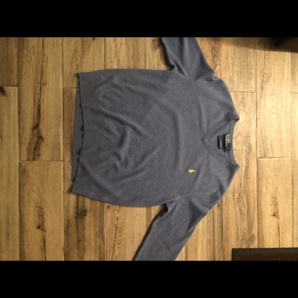 Lightly worn 100% merino polo v-neck men’s